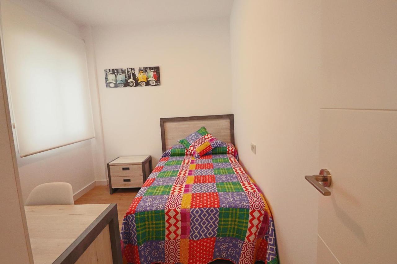 Poeta 2 Bedroom Apartment Fuengirola Extérieur photo
